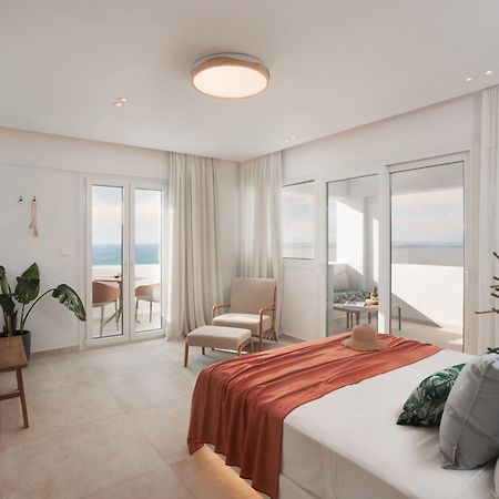 Seanfinity Beachfront Suites Mikri Vigla Eksteriør bilde