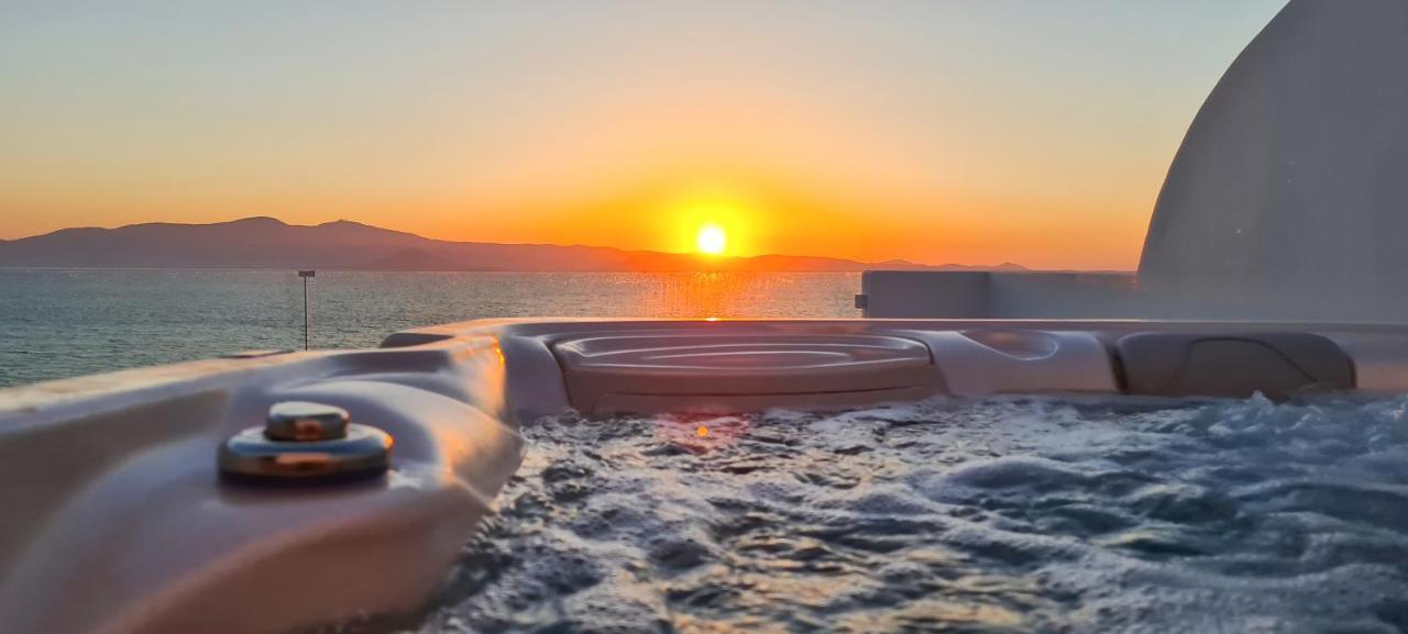 Seanfinity Beachfront Suites Mikri Vigla Eksteriør bilde