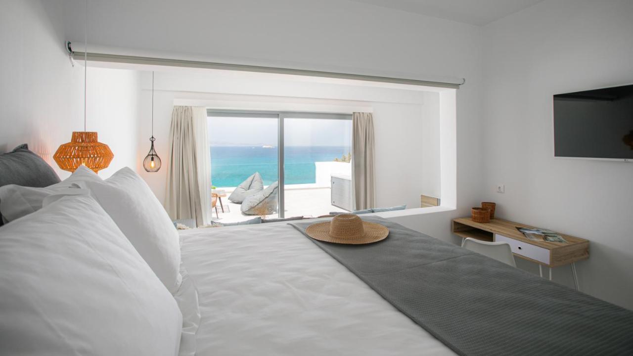 Seanfinity Beachfront Suites Mikri Vigla Eksteriør bilde