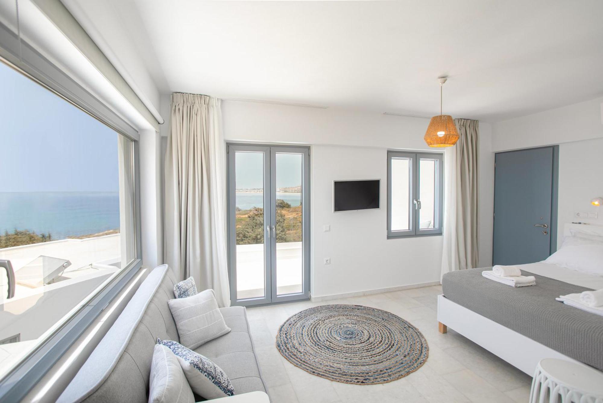 Seanfinity Beachfront Suites Mikri Vigla Rom bilde